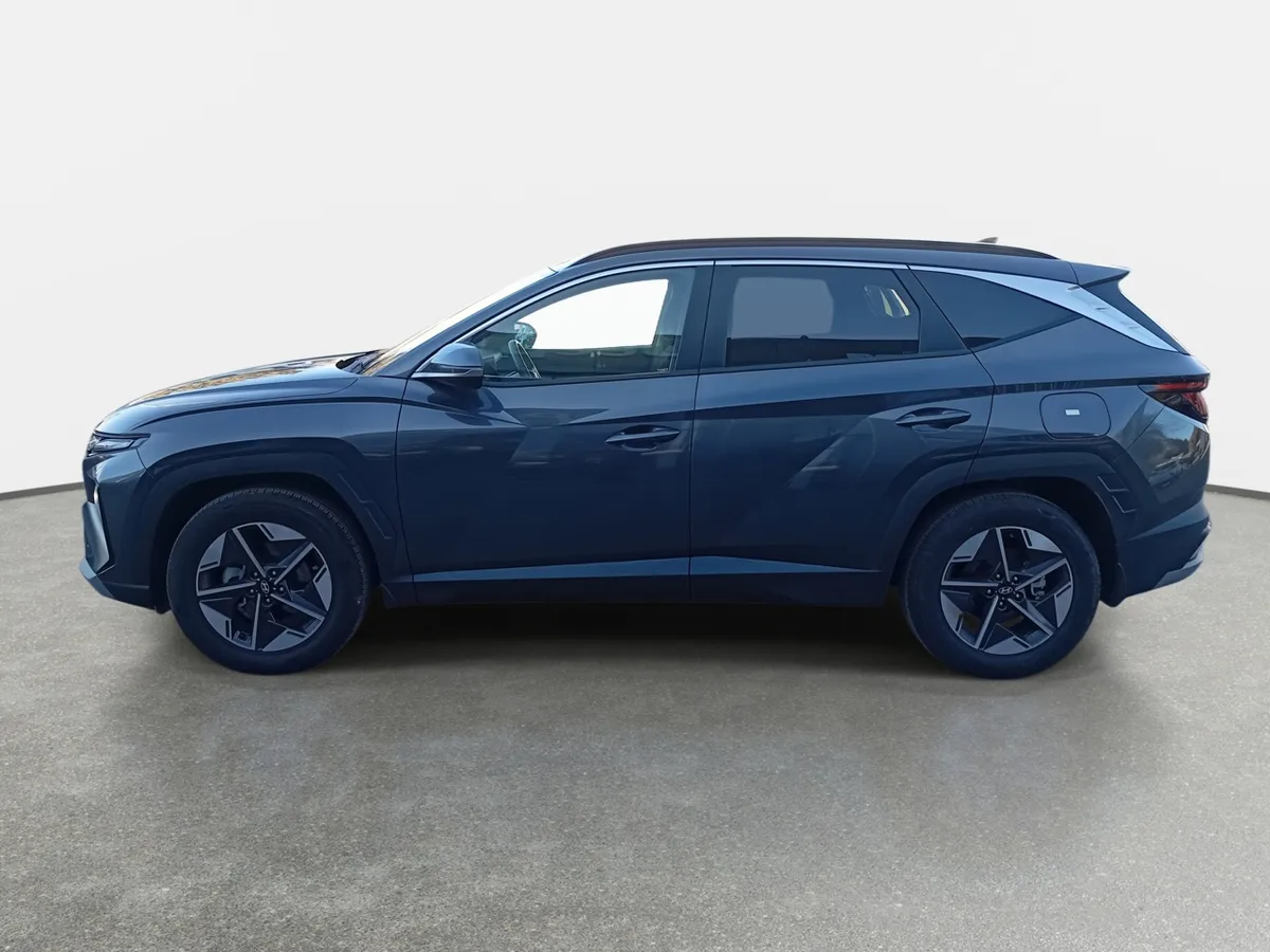 Hyundai Tucson 2.0 Nx4 Plus Fl Diesel 2wd At 5p año 2025