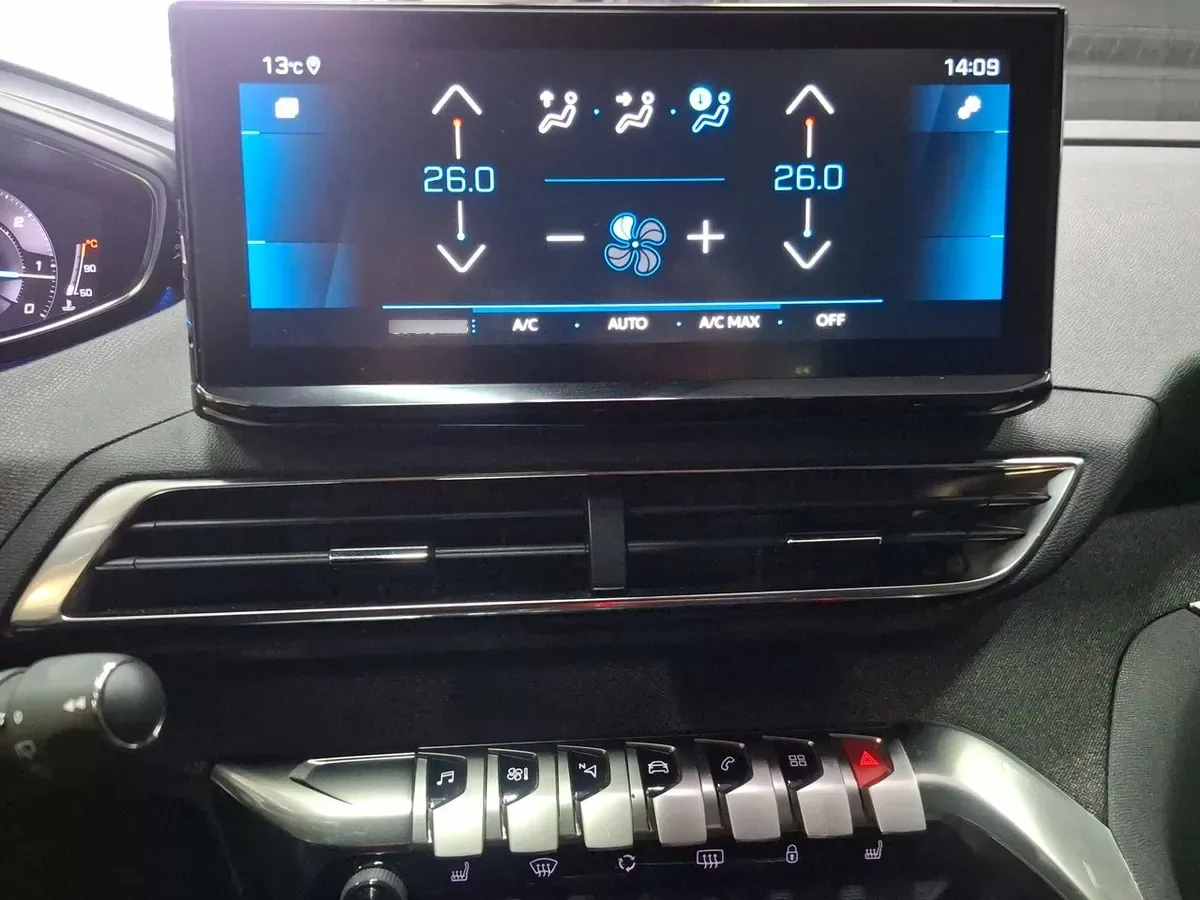 Peugeot 5008 1.5 Allure Pack Bluehdi 4x2 130 Eat8 5p año 2022
