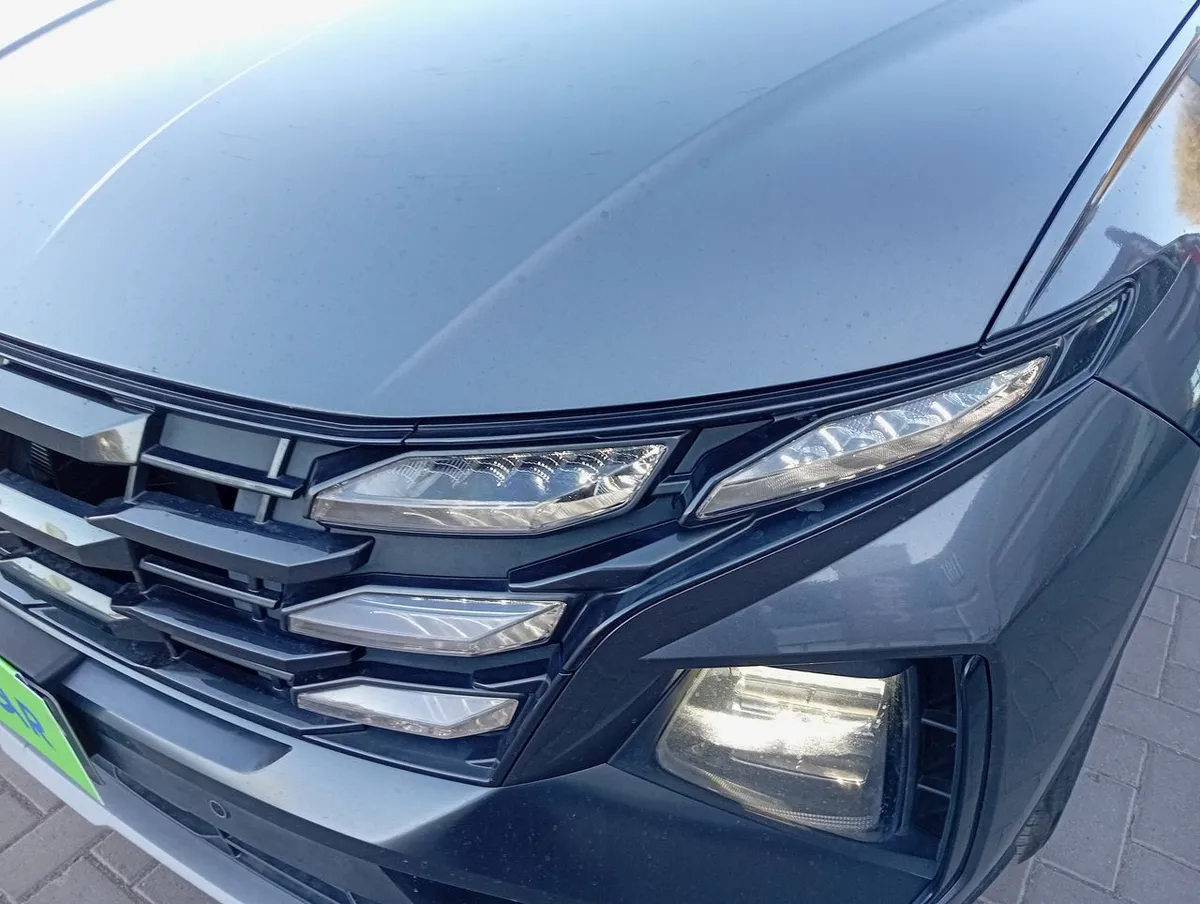 Hyundai Tucson 2.0 Nx4 Plus Fl Diesel 2wd At 5p año 2025