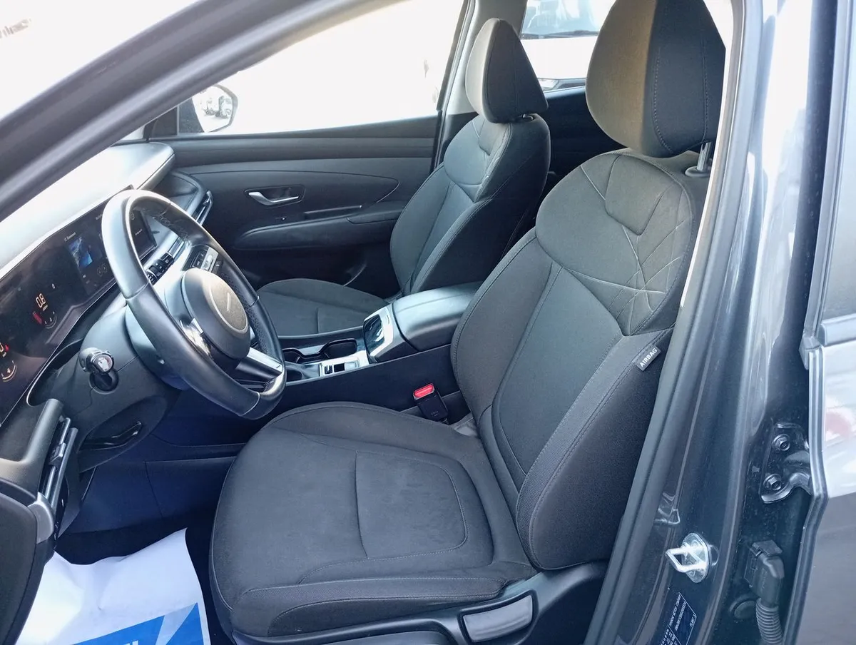 Hyundai Tucson 2.0 Nx4 Plus Fl Diesel 2wd At 5p año 2025