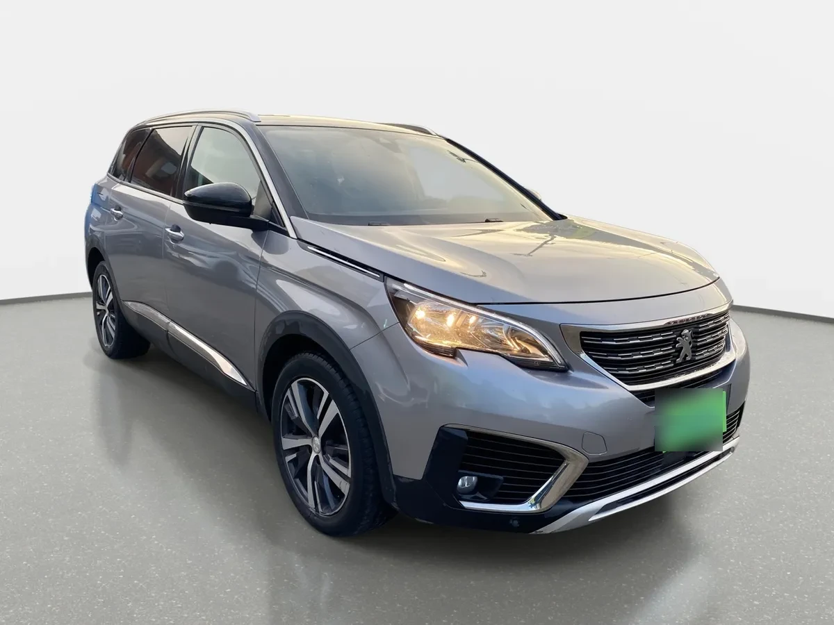 Peugeot 5008 1.5 Allure Bluehdi 4x2 130 Eat8 5p año 2020