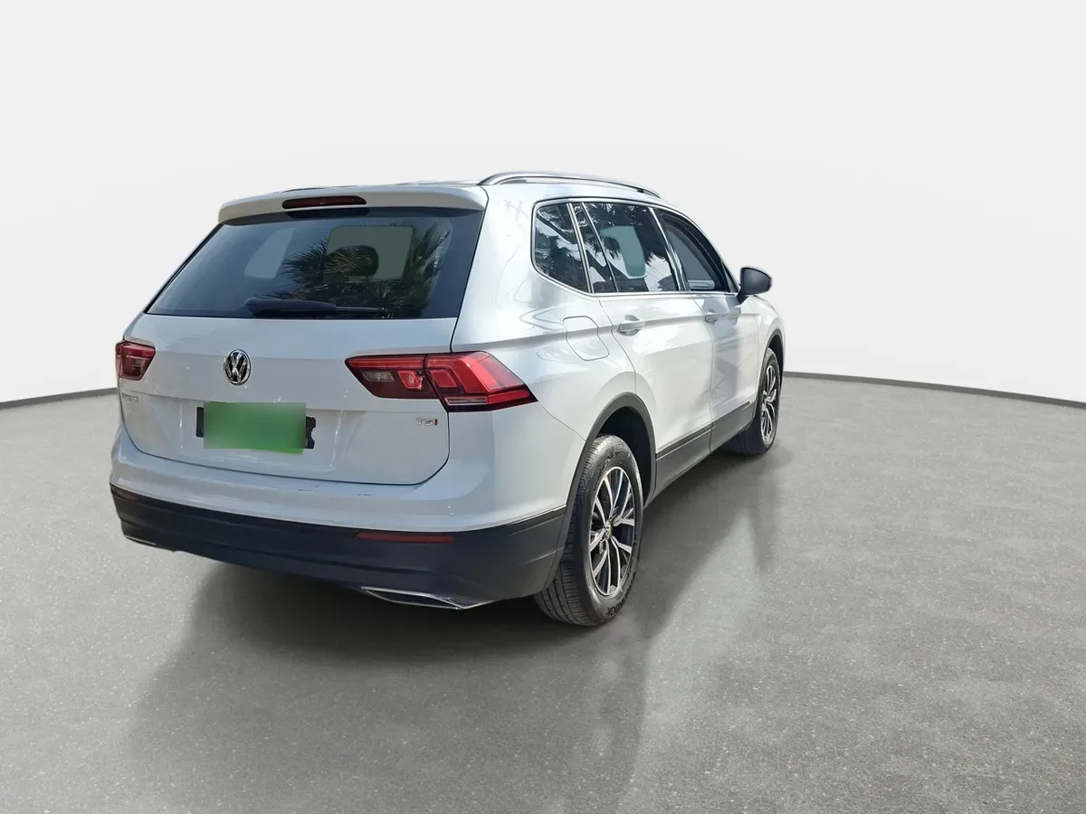 Volkswagen Tiguan 1.4 Tsi Trendline 4x2 150 Hp At 5p año 2020