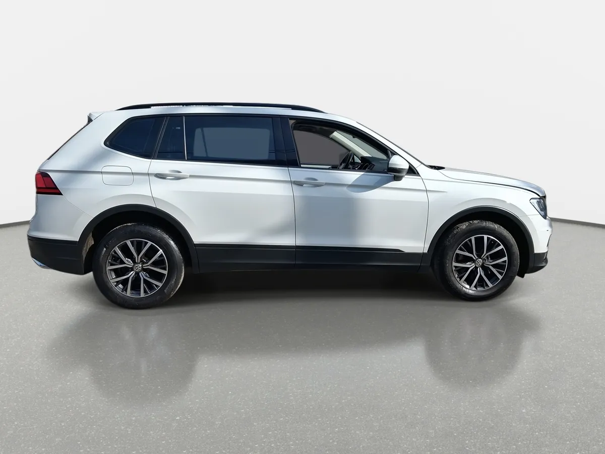 Volkswagen Tiguan 1.4 Tsi Trendline 4x2 150 Hp At 5p año 2020