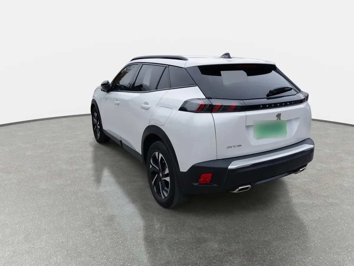Peugeot 2008 1.2 Active Puretech 130 4x2 Mt 5p año 2022