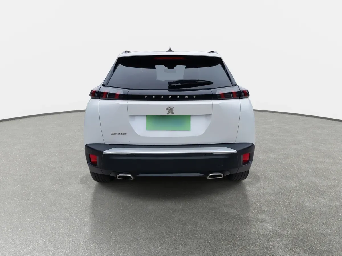 Peugeot 2008 1.2 Active Puretech 130 4x2 Mt 5p año 2022