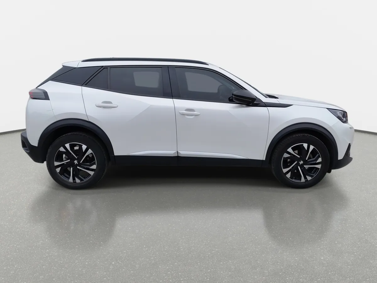 Peugeot 2008 1.2 Active Puretech 130 4x2 Mt 5p año 2022