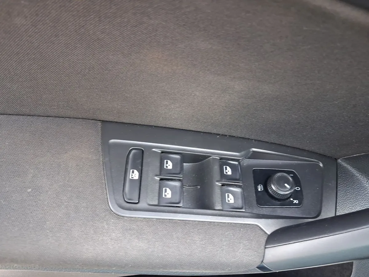 Volkswagen Tiguan 1.4 Tsi Trendline 4x2 150 Hp At 5p año 2020