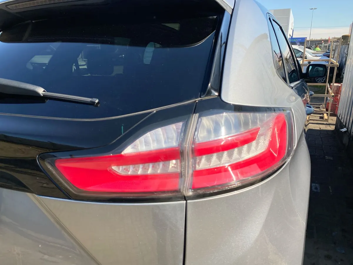 Ford Edge 2.7 St Ecoboost Awd V6 At 5p año 2022
