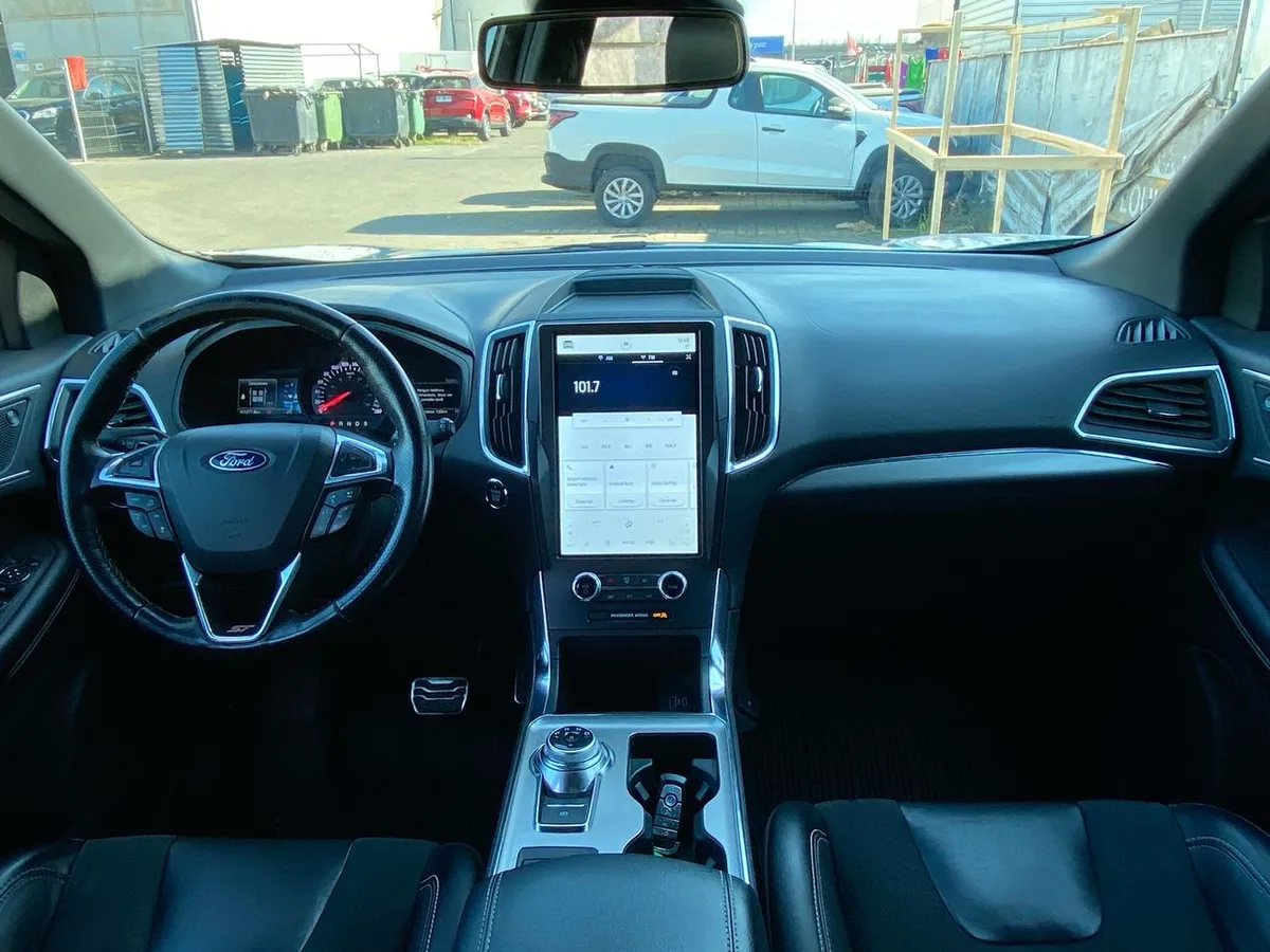 Ford Edge 2.7 St Ecoboost Awd V6 At 5p año 2022