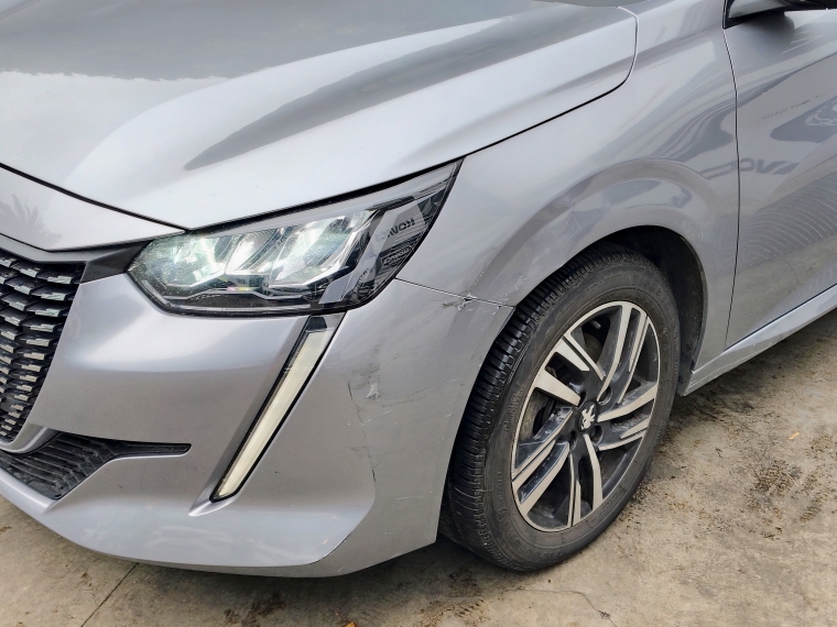 Peugeot 208 1.2 Allure Pack Puretech 130 At año 2024