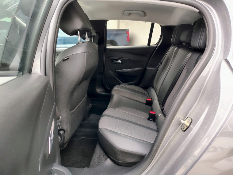 Peugeot 208 1.2 Allure Pack Puretech 130 At año 2024