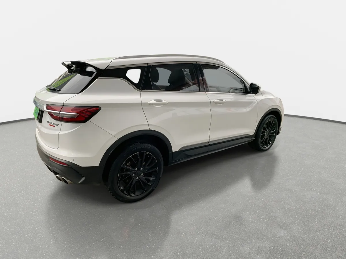 Geely Coolray 1.5 Exclusive At 5p año 2022