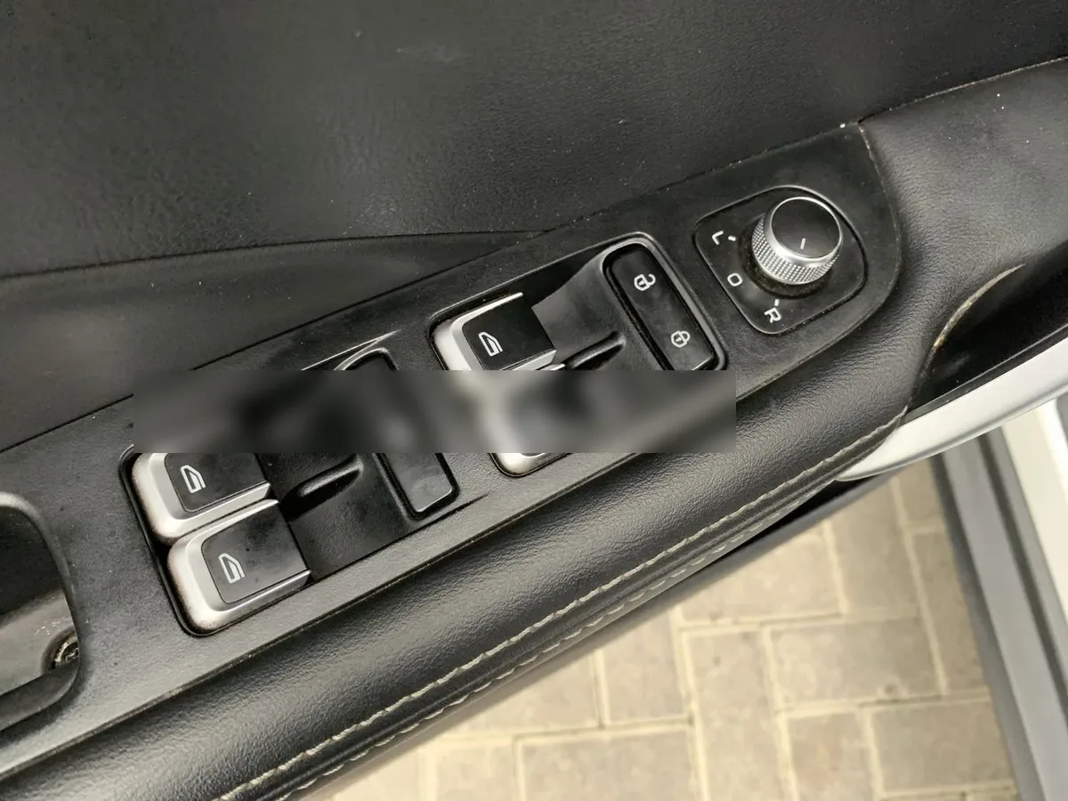 Geely Coolray 1.5 Exclusive At 5p año 2022