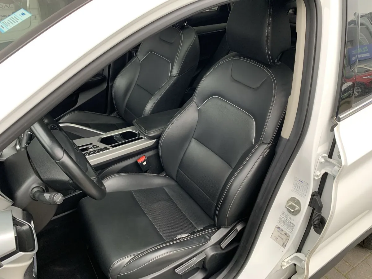 Geely Coolray 1.5 Exclusive At 5p año 2022