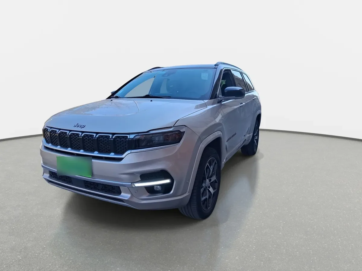 Jeep Commander 2.0t Overland Td380 Dies 4x4 9at 5p año 2023