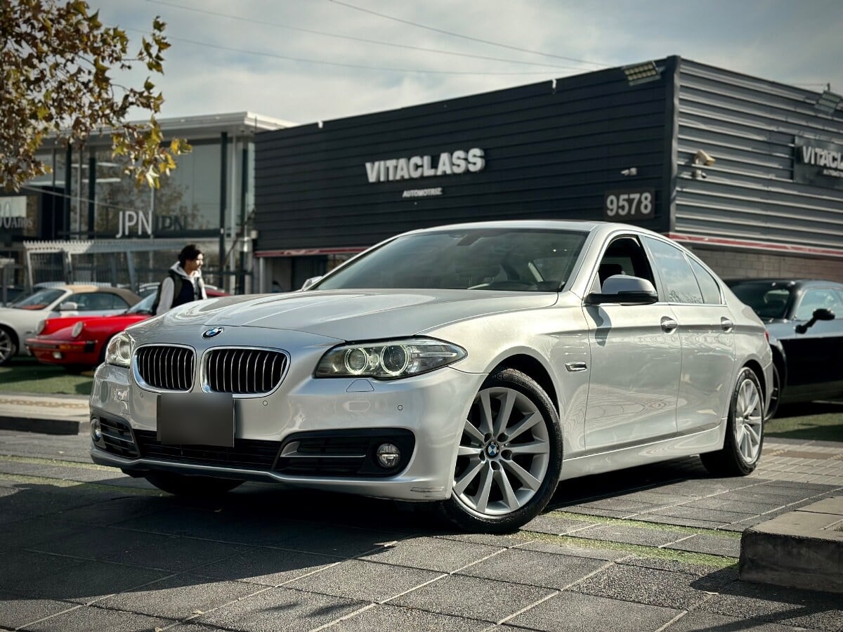 BMW 520i Executive año 2017
