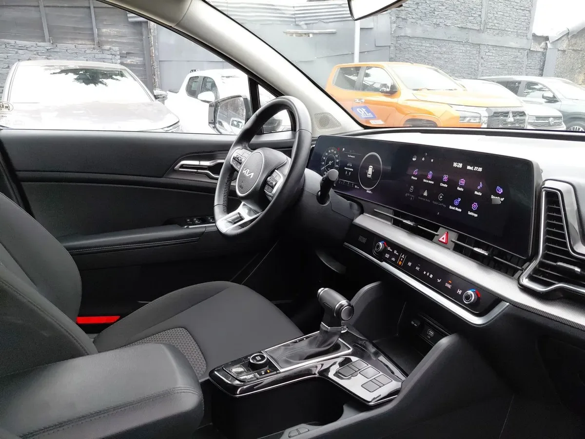 Kia Sportage 2.0 Ex Dies 2wd 8at 5p año 2025