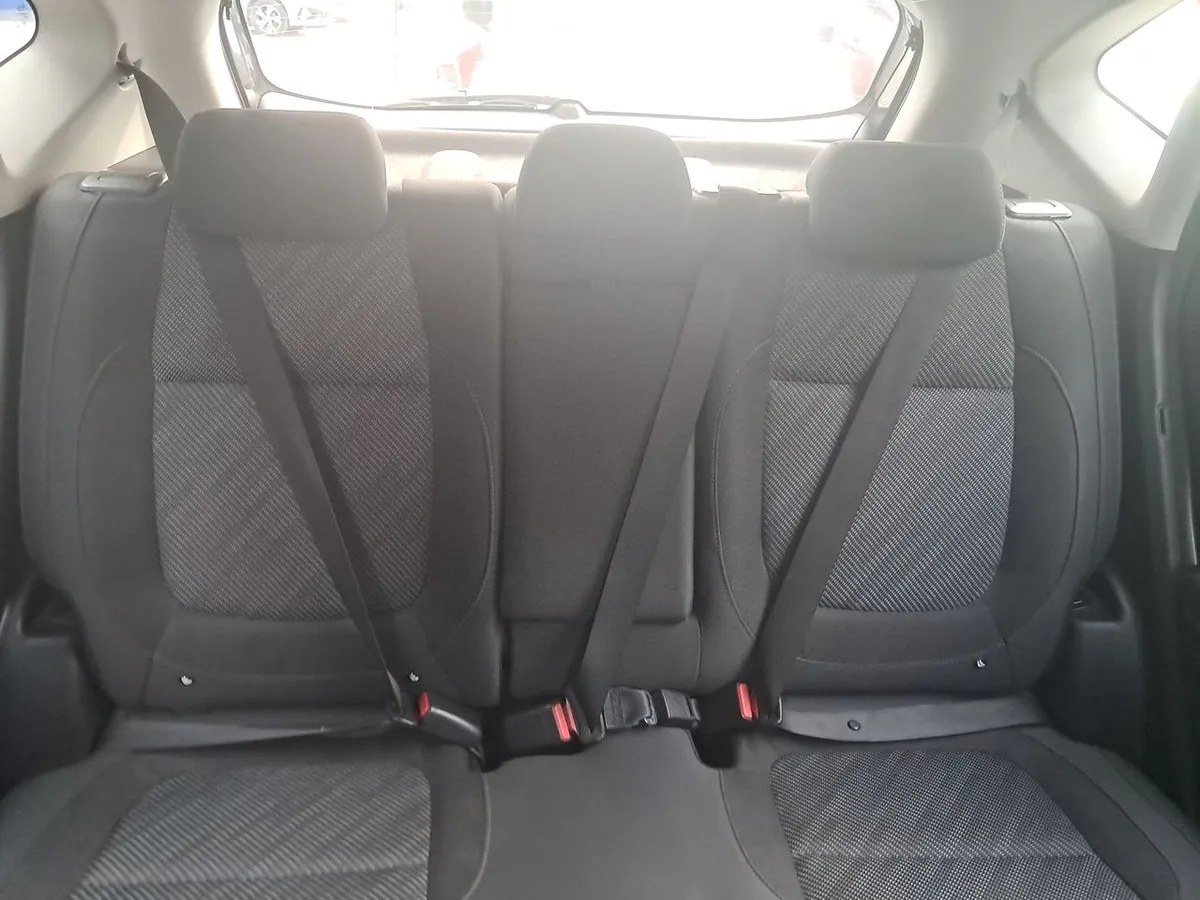 Kia Seltos 1.6 Ex 4x2 6mt 5p año 2021