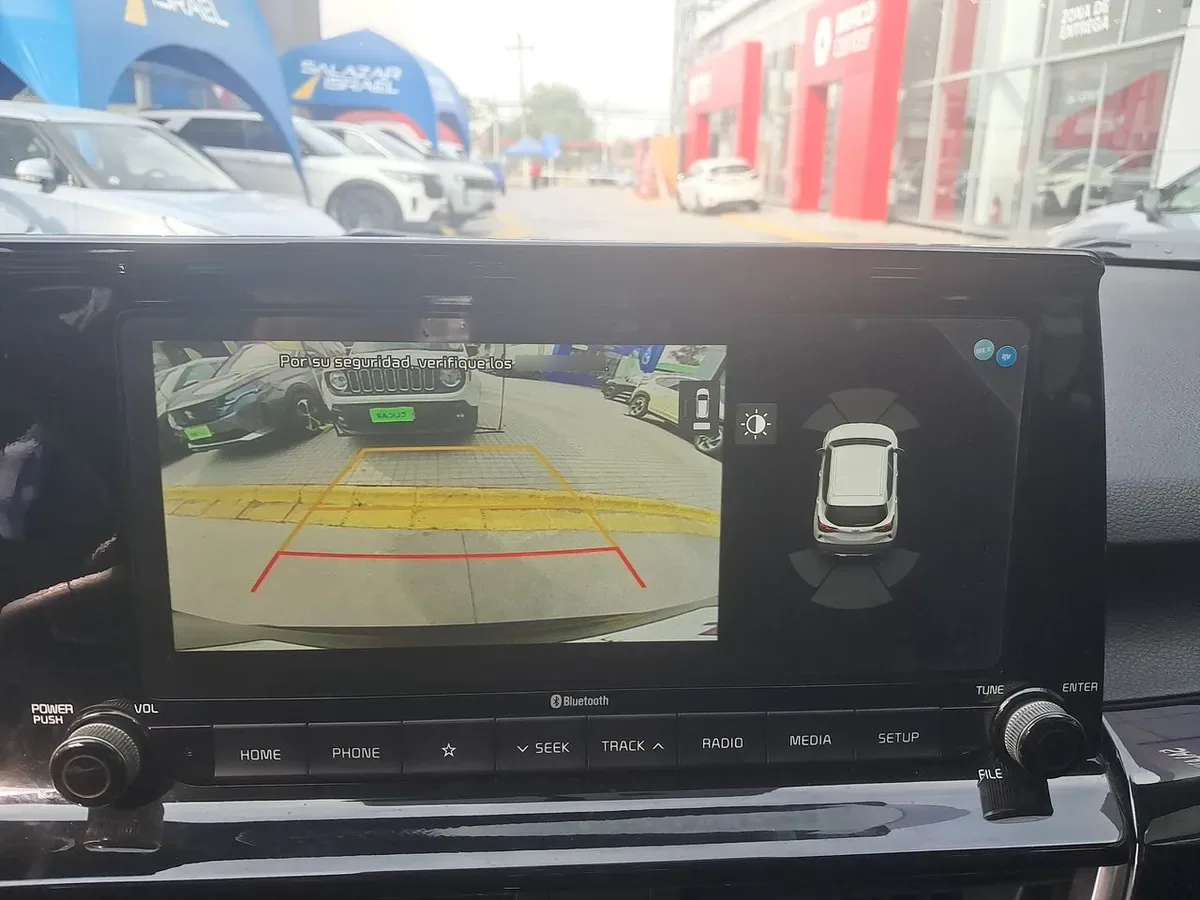 Kia Seltos 1.6 Ex 4x2 6mt 5p año 2021