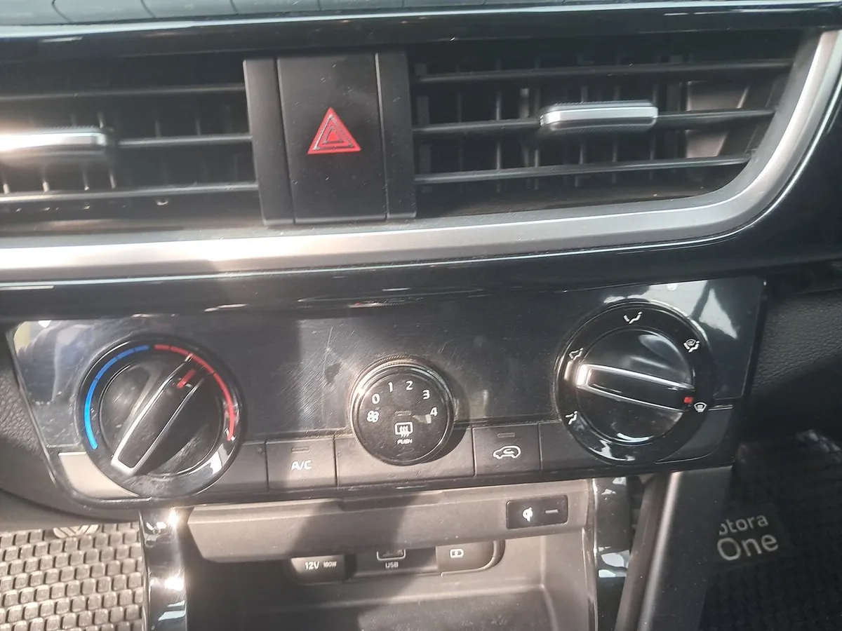 Kia Seltos 1.6 Ex 4x2 6mt 5p año 2021