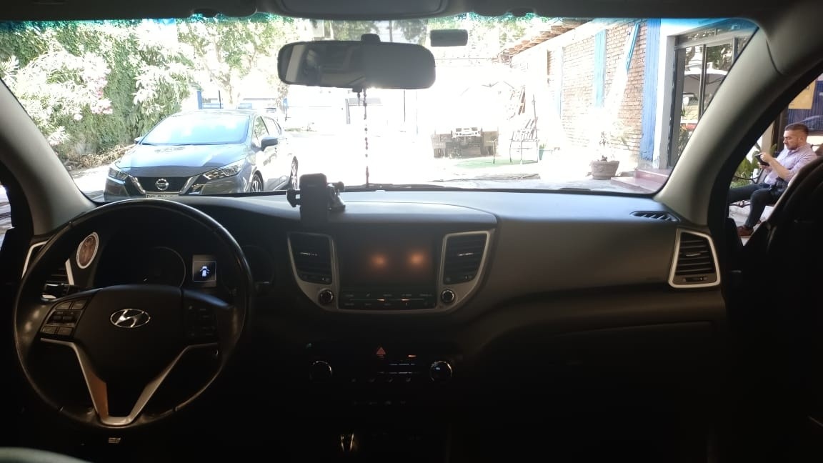 HYUNDAI TUCSON 2.0 Tl Gl Adv Nav At año 2018