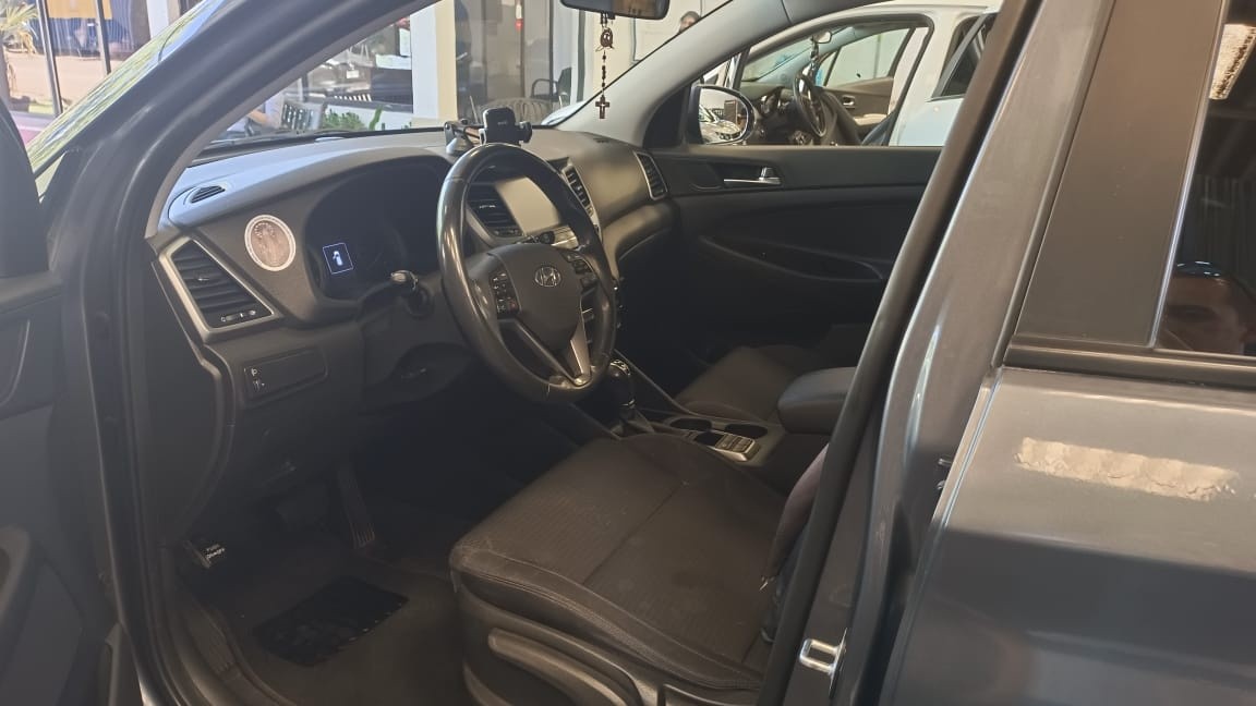 HYUNDAI TUCSON 2.0 Tl Gl Adv Nav At año 2018