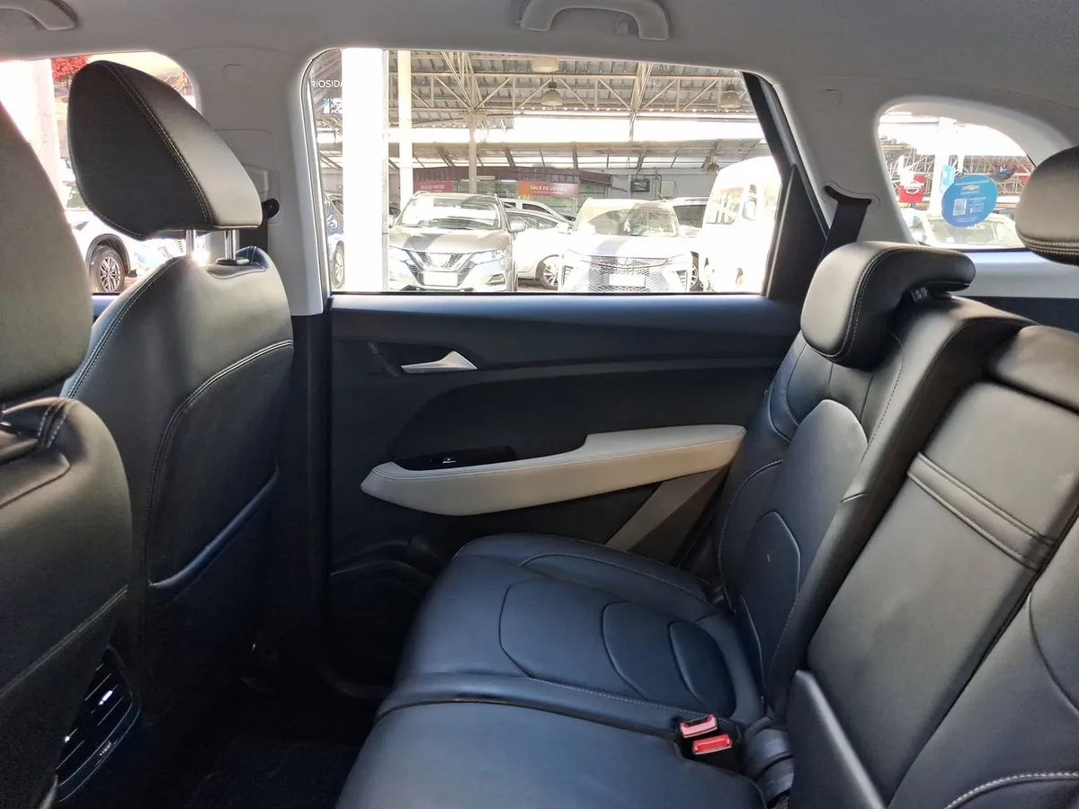 Chevrolet Captiva 1.5t Premier Fwd Cvt At 5p año 2023