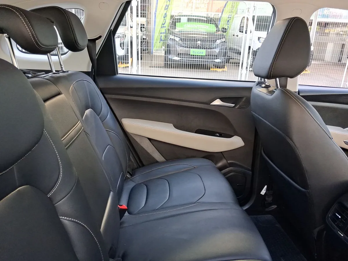 Chevrolet Captiva 1.5t Premier Fwd Cvt At 5p año 2023