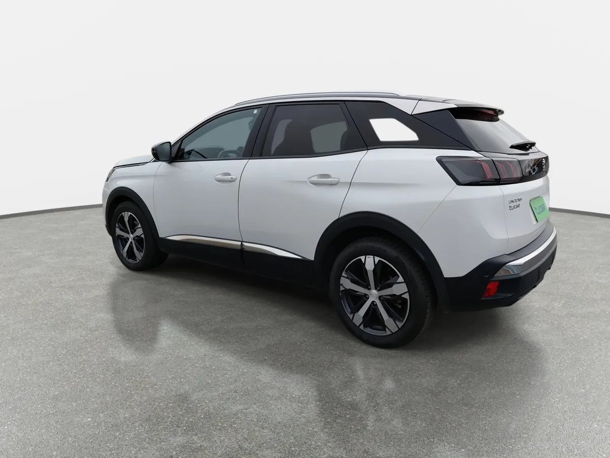 Peugeot 3008 1.5 Allure Pack Bluehdi 130 4x2 Eat8 5p año 2024