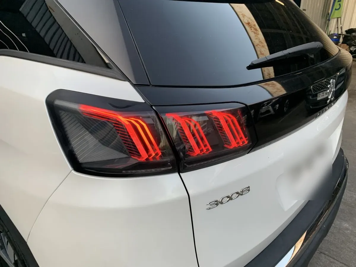 Peugeot 3008 1.6 Allure Pack Thp 165 4x2 Eat6 5p año 2024