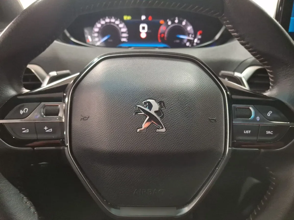 Peugeot 3008 1.6 Allure Pack Thp 165 4x2 Eat6 5p año 2024