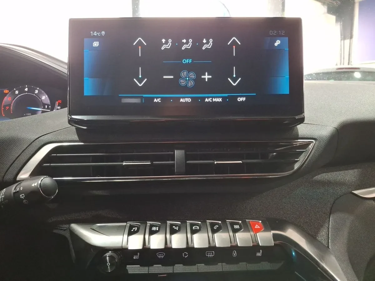 Peugeot 3008 1.6 Allure Pack Thp 165 4x2 Eat6 5p año 2024