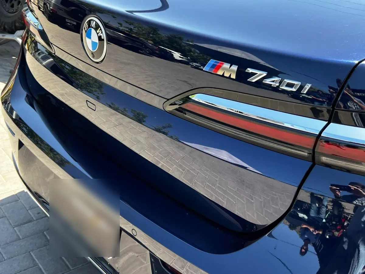 BMW 740 3.0 Turbo año 2025