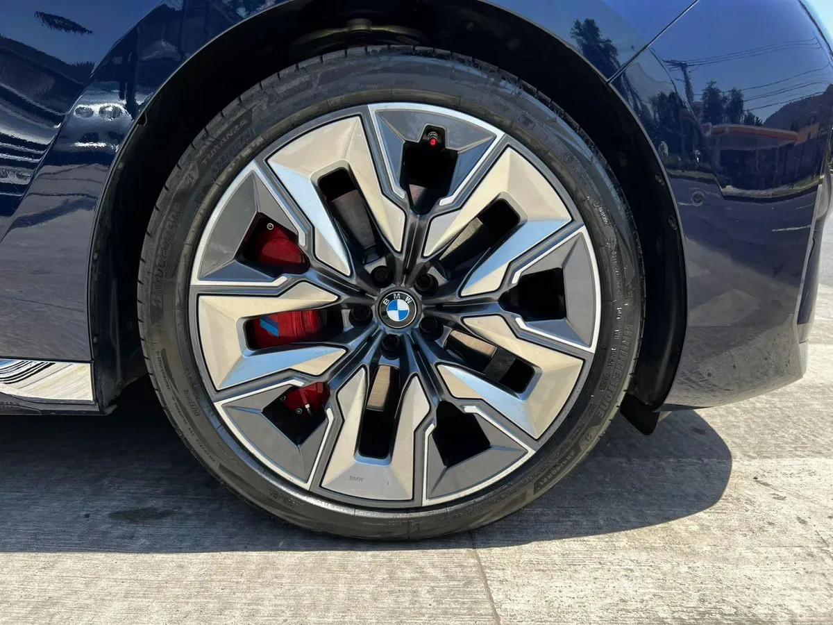 BMW 740 3.0 Turbo año 2025