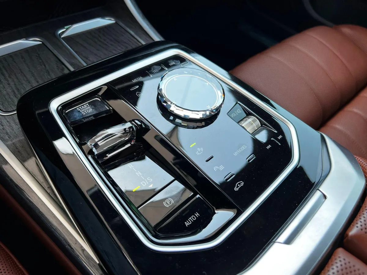 BMW 740 3.0 Turbo año 2025