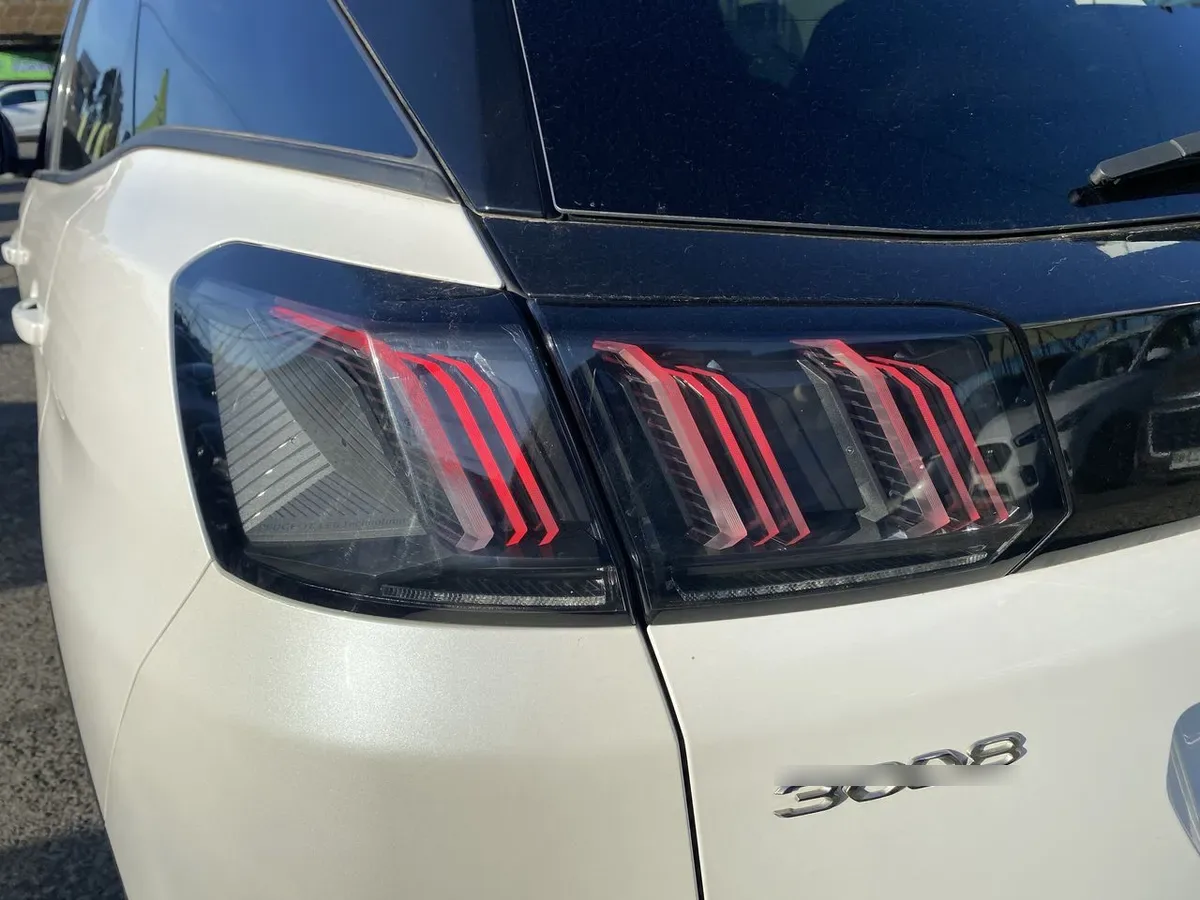 Peugeot 3008 1.6 Allure Pack Thp 165 4x2 Eat6 5p año 2024