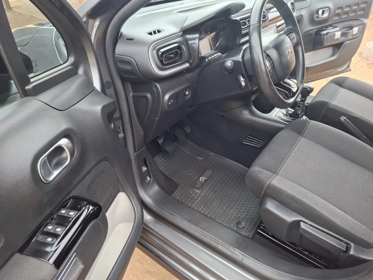CITROEN C-3 1.5 Aircross Bluehdi 100 S&s Live Mt Diesel año 2024