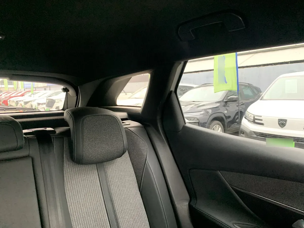 Peugeot 3008 1.6 Allure Pack Thp 165 4x2 Eat6 5p año 2024