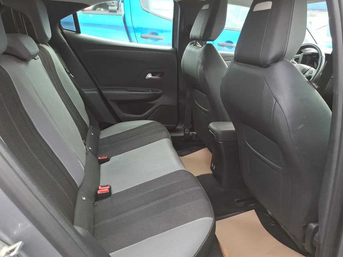 Opel Mokka 1.2t Elegance 4x2 At8 5p año 2024