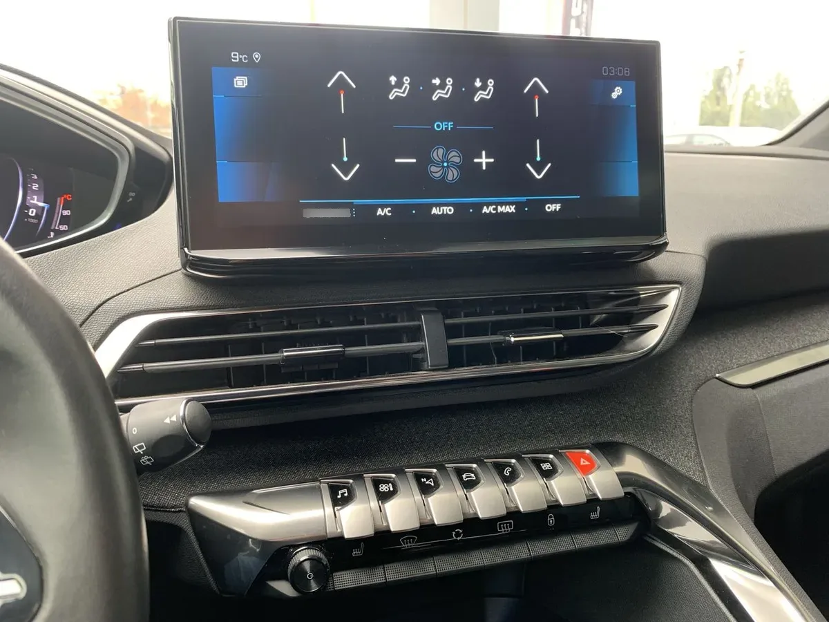 Peugeot 3008 1.6 Allure Pack Thp 165 4x2 Eat6 5p año 2024