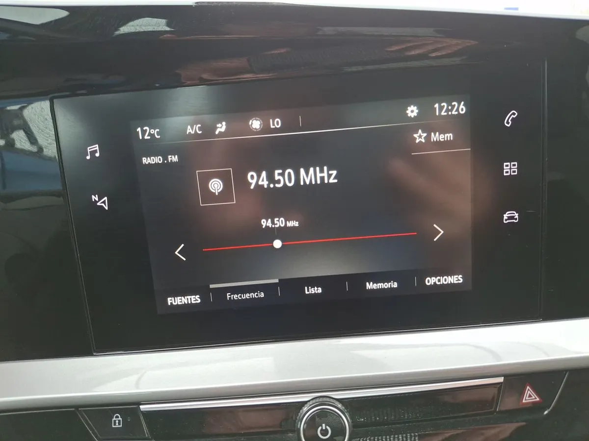 Opel Mokka 1.2t Elegance 4x2 At8 5p año 2024