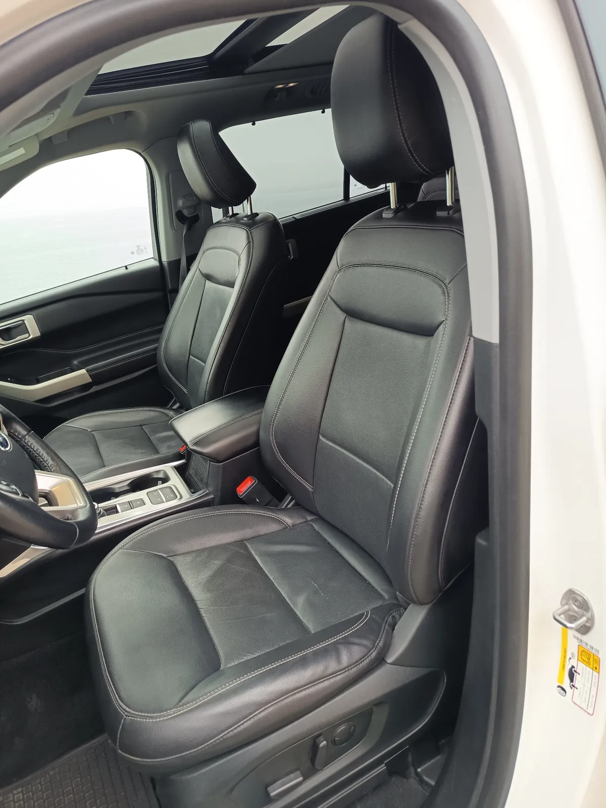 Ford Explorer 2.3 Ltd At año 2022
