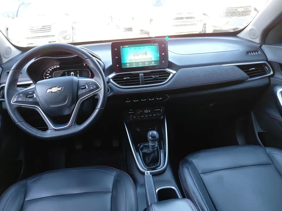 Chevrolet Groove 1.5 Premier P 4x2 Mt 5p año 2024
