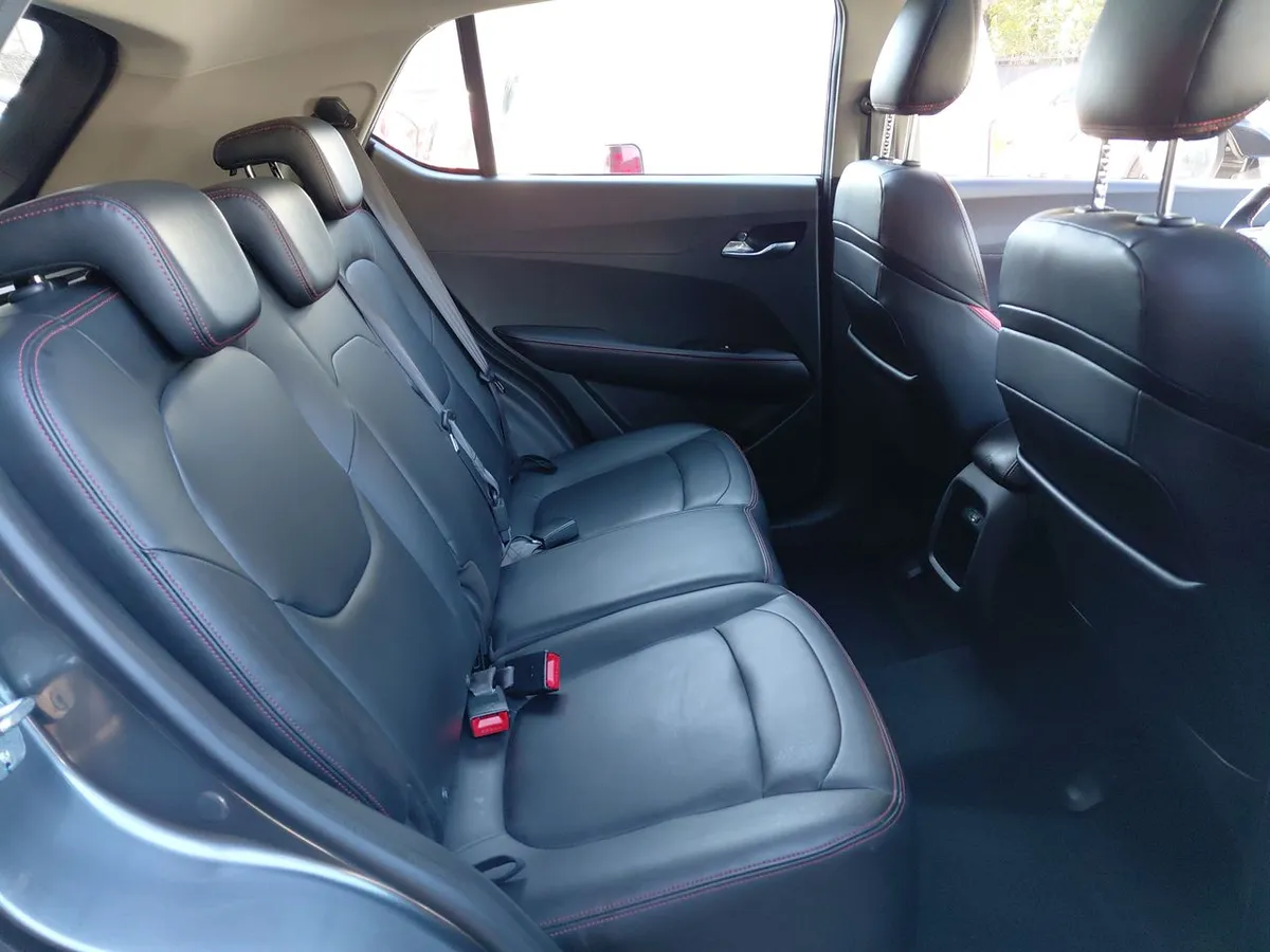 Chevrolet Groove 1.5 Premier P 4x2 Mt 5p año 2024
