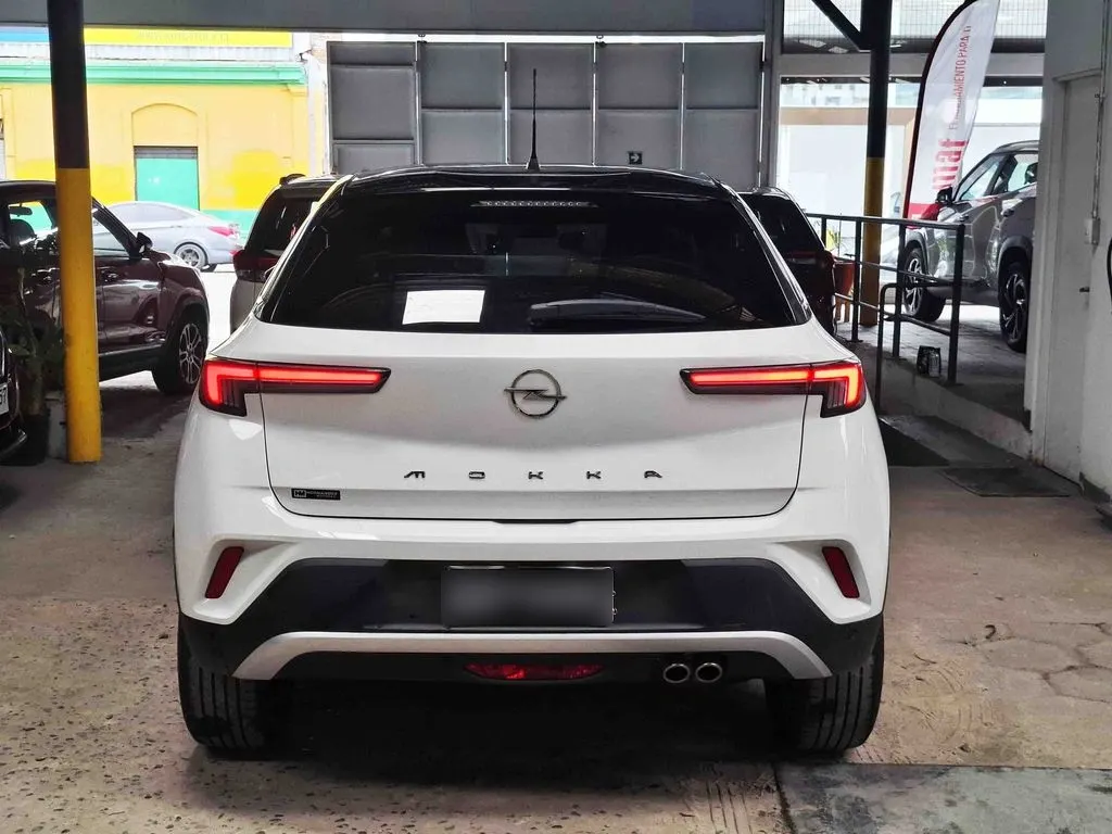 Opel Mokka Elegance año 2024