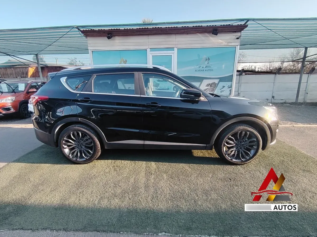 JETOUR X70 1.5 Gls Mt año 2023