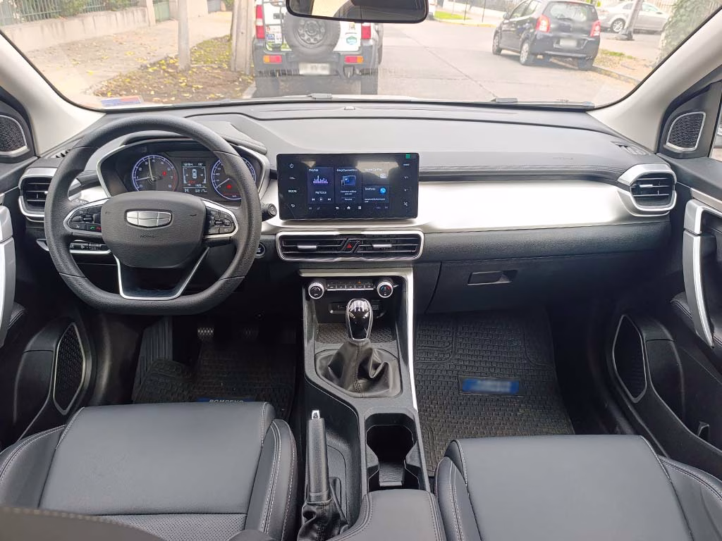 Geely Coolray Lite año 2026