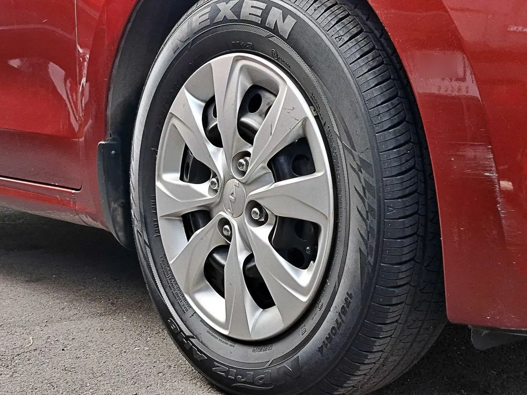 Kia Soluto 1.4 Ex Full Mt año 2023