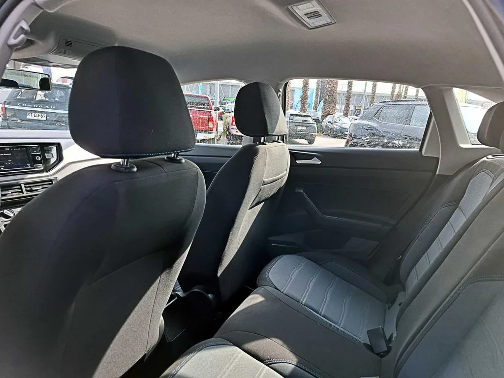 Volkswagen Nivus 1.0 Tsi Highline At año 2023