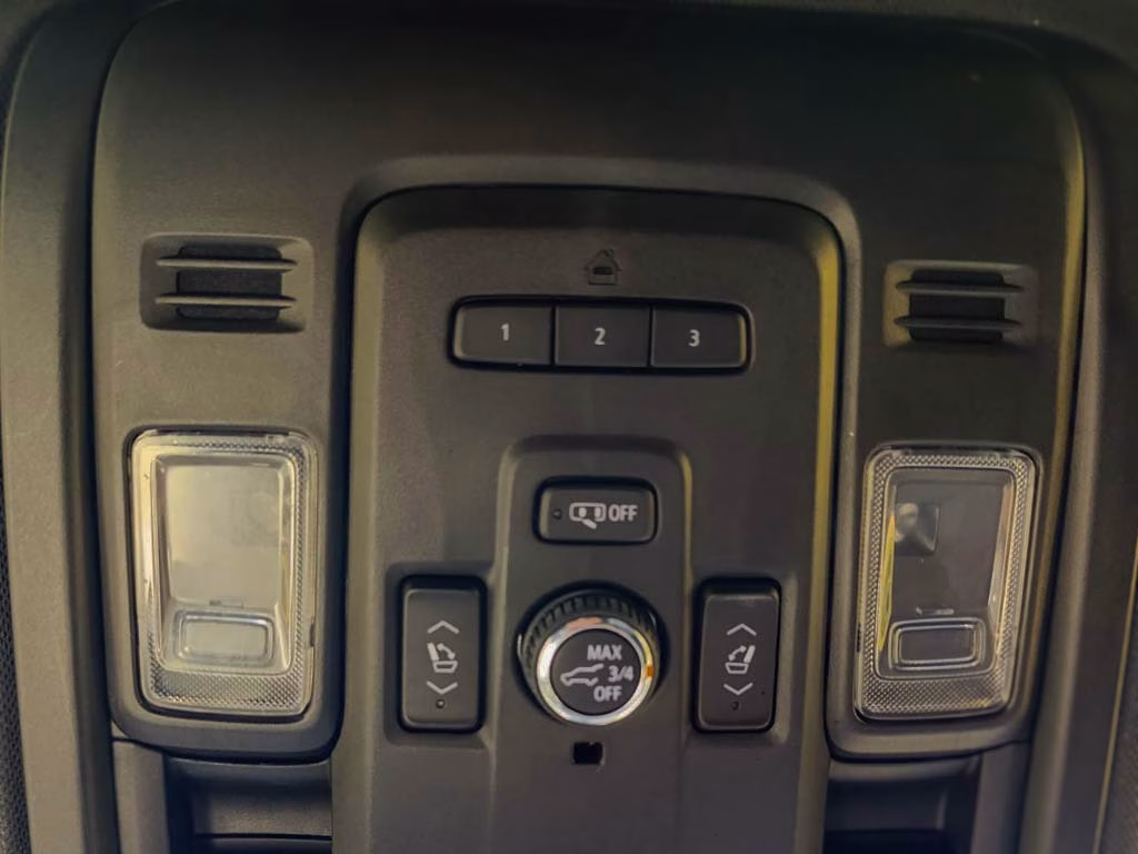Chevrolet Suburban 4wd Z71 año 2021